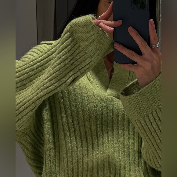 Zara sweater oversize cozy cardigan vneck ribbed collar - Picture 4 of 10